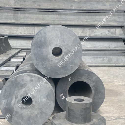 đệm chống va tàu trụ tròn