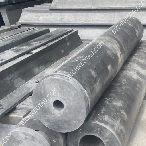đệm chống va tàu trụ tròn CL